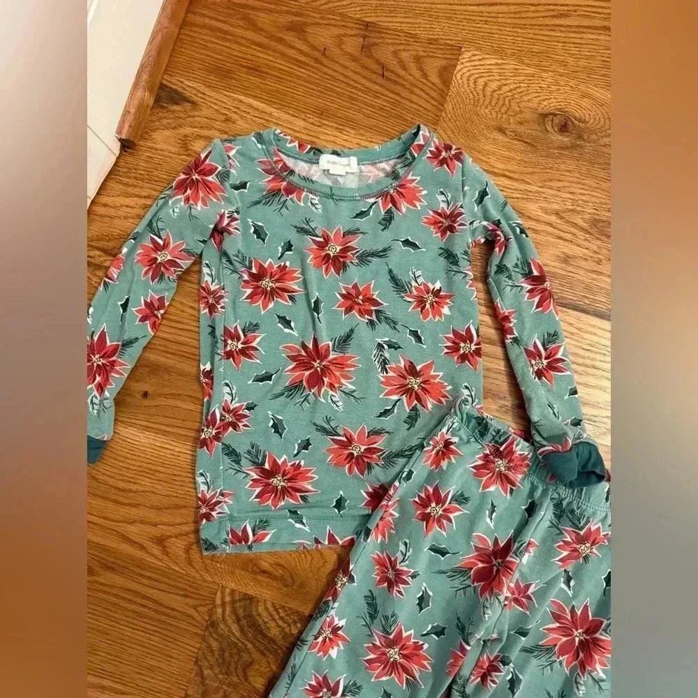 Angel Dear 2-Piece Pajama Set Bamboo Size 3T Poinsettia Christmas
